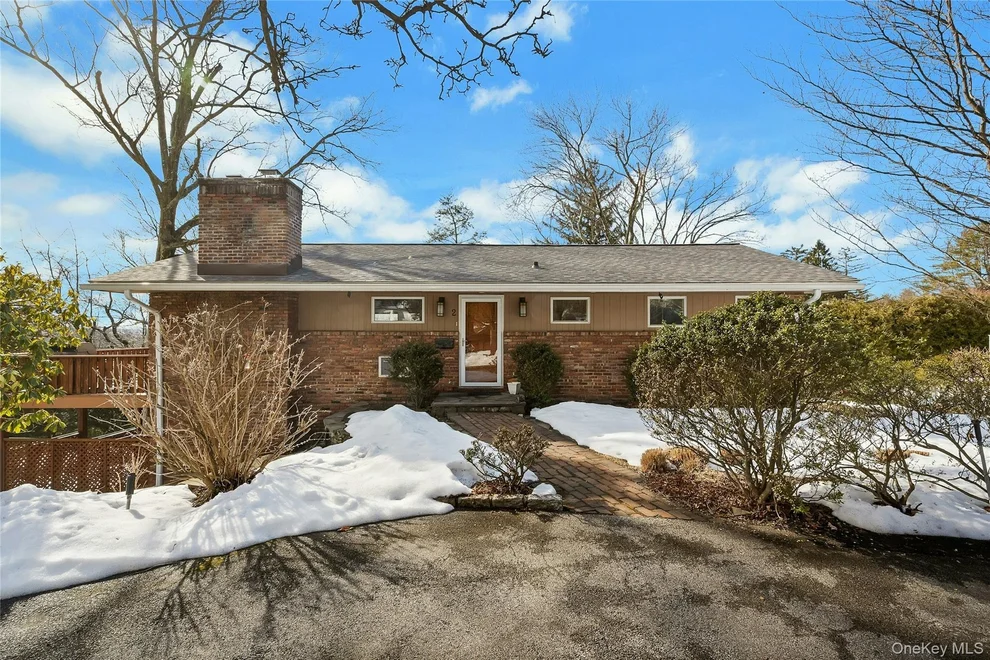 Unit for sale at 2 Riverview Terrace, Greenburgh, NY 10533