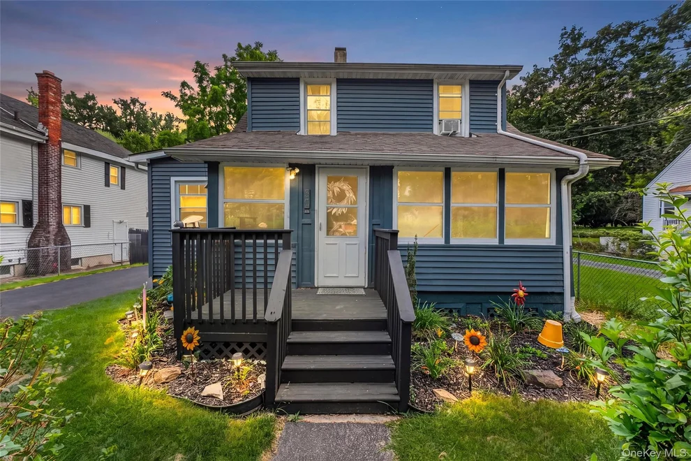 Unit for sale at 30 Glenwood Avenue, Poughkeepsie, NY 12603