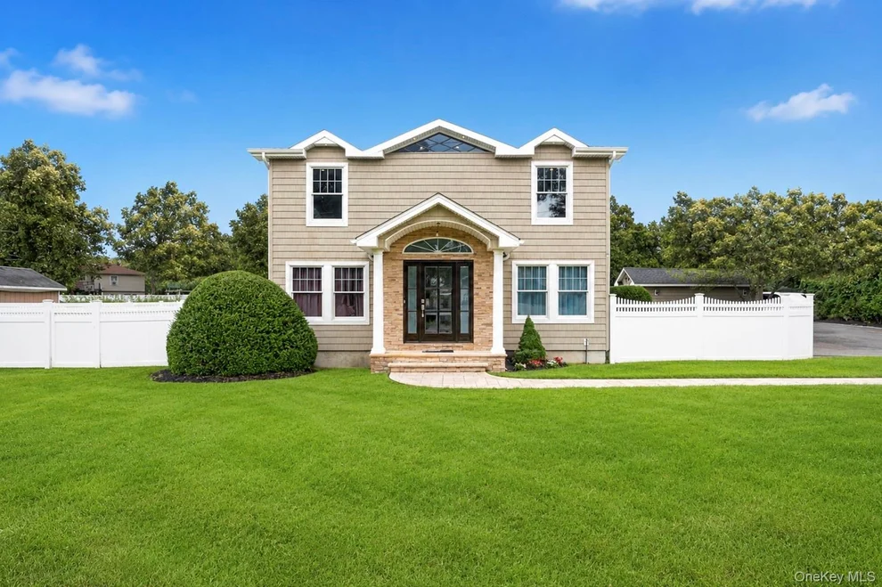 Unit for sale at 2553 Motor Parkway, Islip, NY 11779