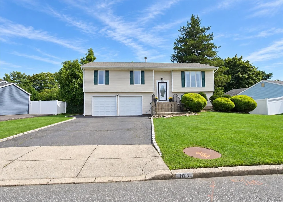 Unit for sale at 167 Glenmere Way, Islip, NY 11741