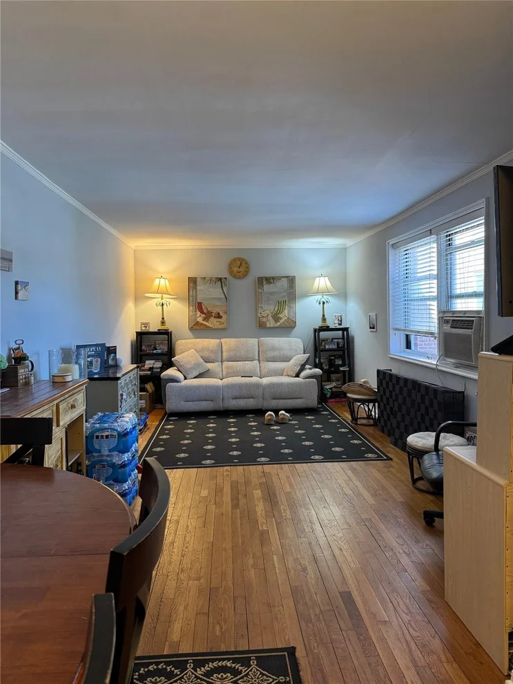 Unit for sale at 682 Tuckahoe Road, Yonkers, NY 10710