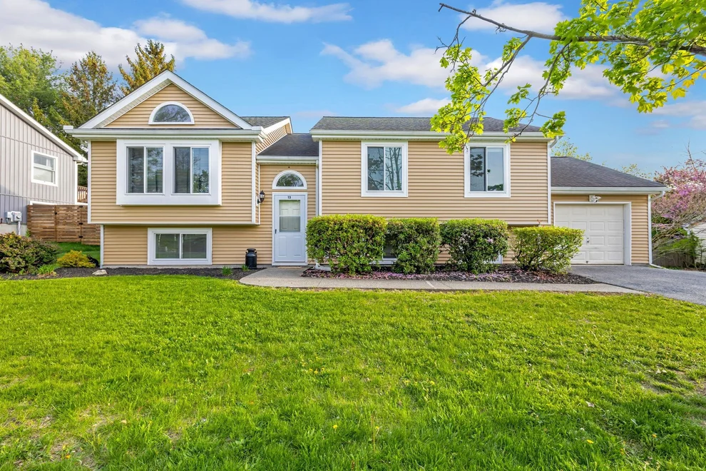Unit for sale at 13 Iris Circle, Beacon, NY 12508