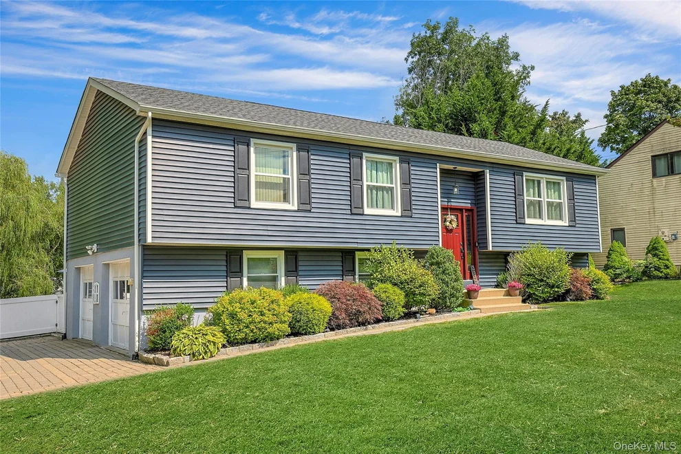 Unit for sale at 3320 Chelsey Street, Yorktown, NY 10547