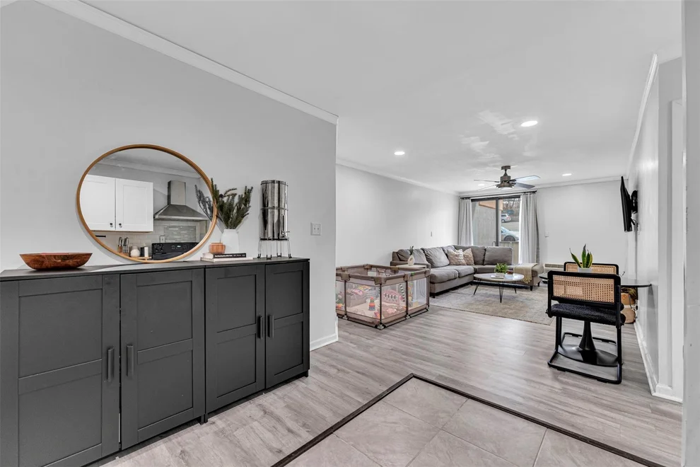 Unit for sale at 421 N Broadway, Yonkers, NY 10701