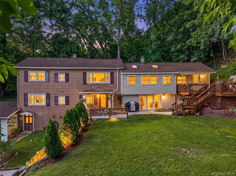Unit for sale at 17 Dock, Marlboro, NY 12547