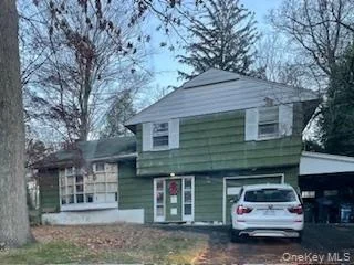 Unit for sale at 1 Dakota Street, Orangetown, NY 10964