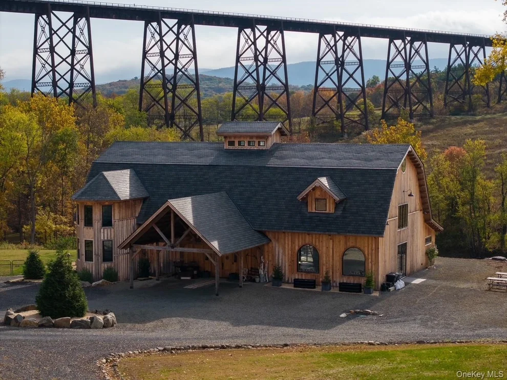 Unit for sale at 180 Orrs Mills Road, Cornwall, NY 12577
