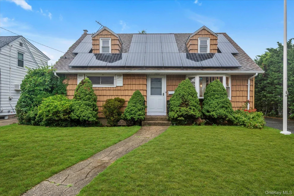 Unit for sale at 69 Virginia Street, Hempstead, NY 11580