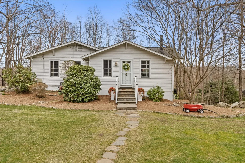 Unit for sale at 22 Smalley Corners Road, Kent, NY 10512
