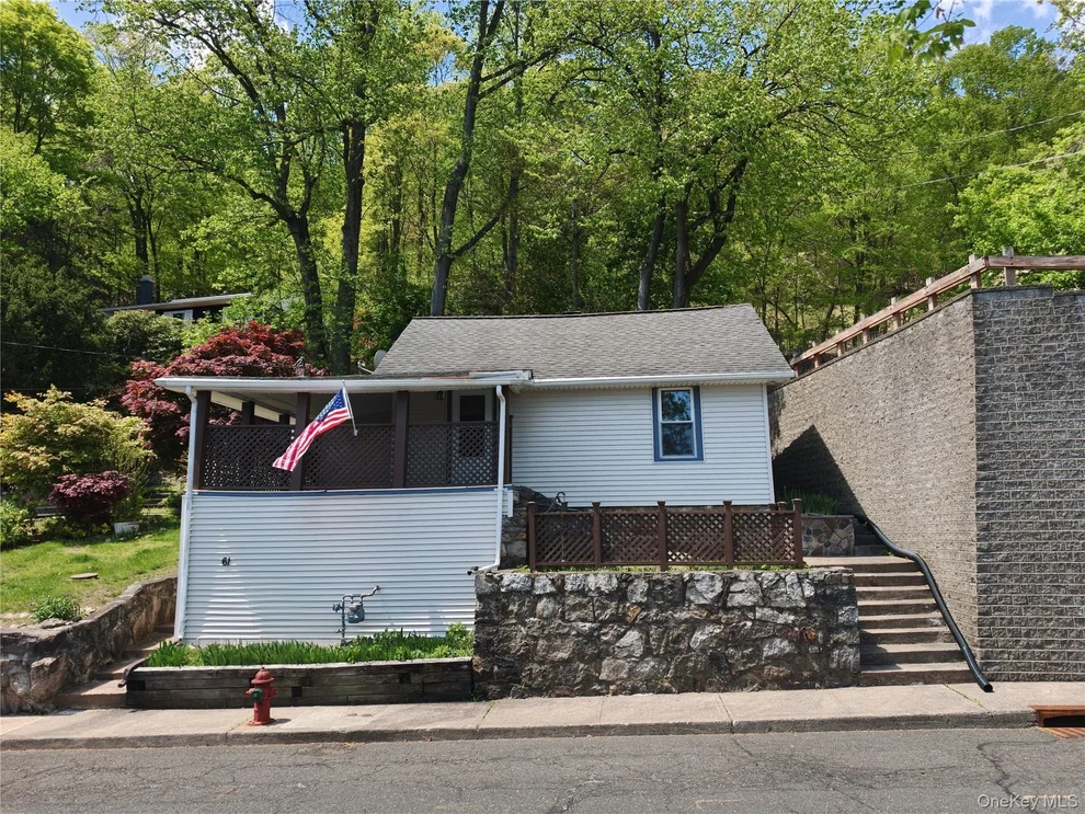 Unit for sale at 61 Kleitz Avenue, Highlands, NY 10928