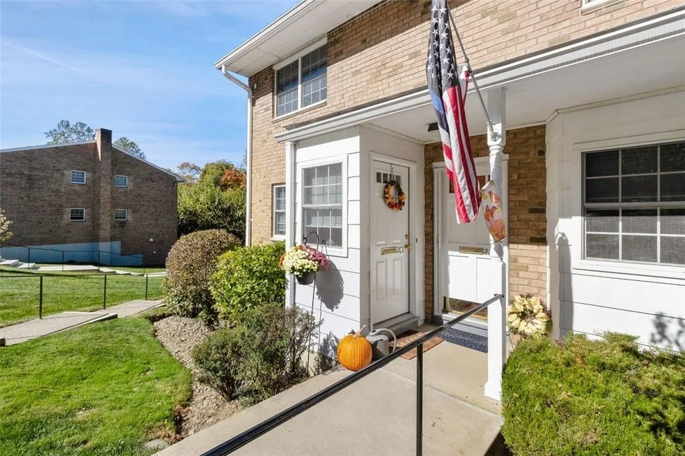 Unit for sale at 1840 Crompond Road, Peekskill, NY 10566