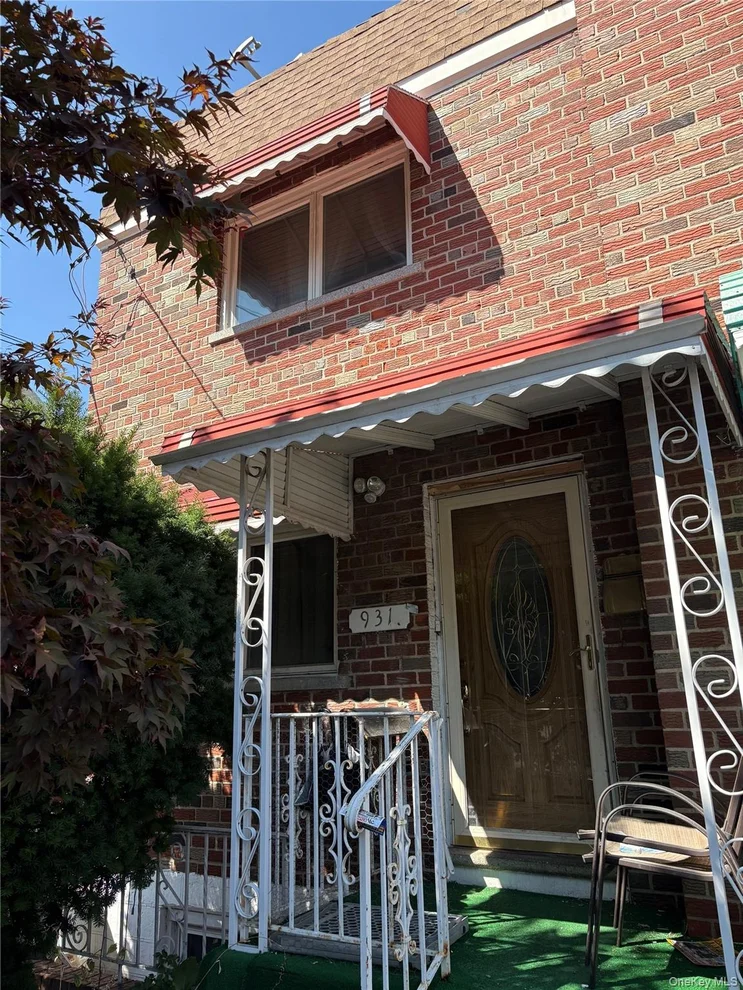Unit for sale at 931 E 232nd Street, New York, NY 10466