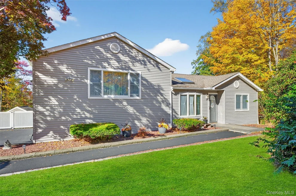 Unit for sale at 15 Woodbine Drive, Carmel, NY 10541