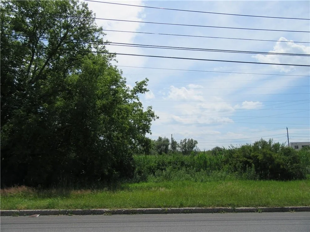 Unit for sale at 31 Leone Lane, Chester Town, NY 10918