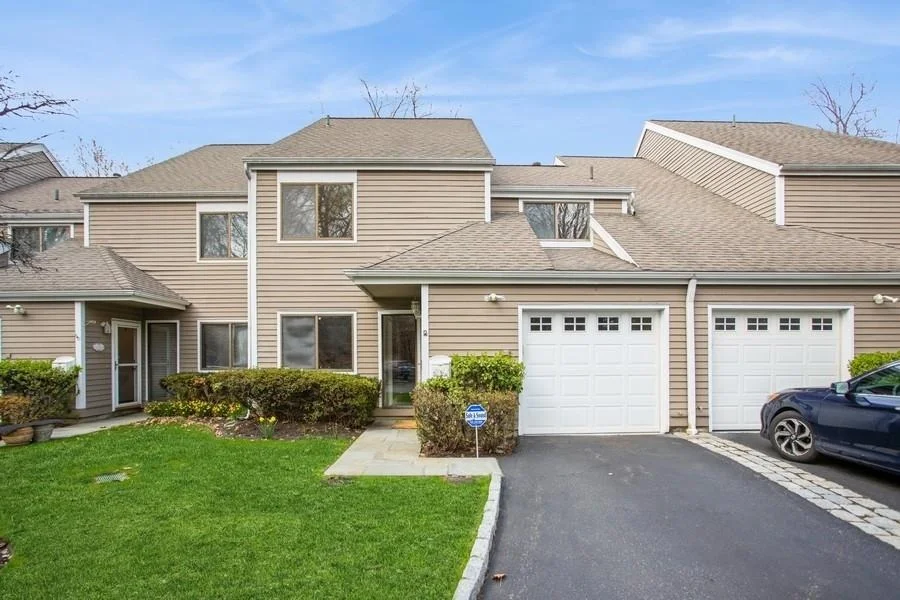 Unit for sale at 50 Pondview Road, Rye City, NY 10580