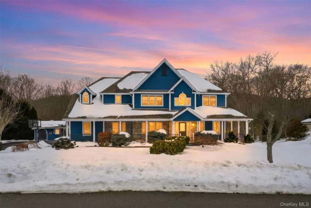 Unit for sale at 24 Heritage Court, Tuxedo, NY 10987