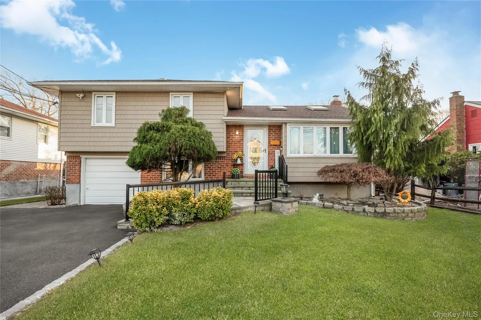 Unit for sale at 2758 Mayfield Place, Hempstead, NY 11710