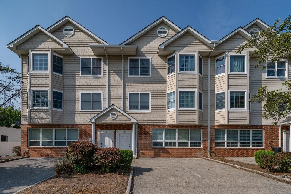 Unit for sale at 135 Montgomery Avenue, Eastchester, NY 10583