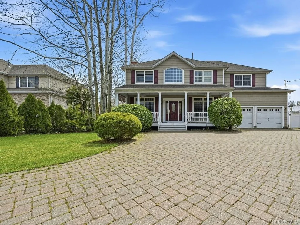Unit for sale at 20 E Main Street, Huntington, NY 11743