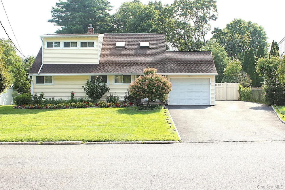 Unit for sale at 19 Jean Lane, Greenburgh, NY 10530