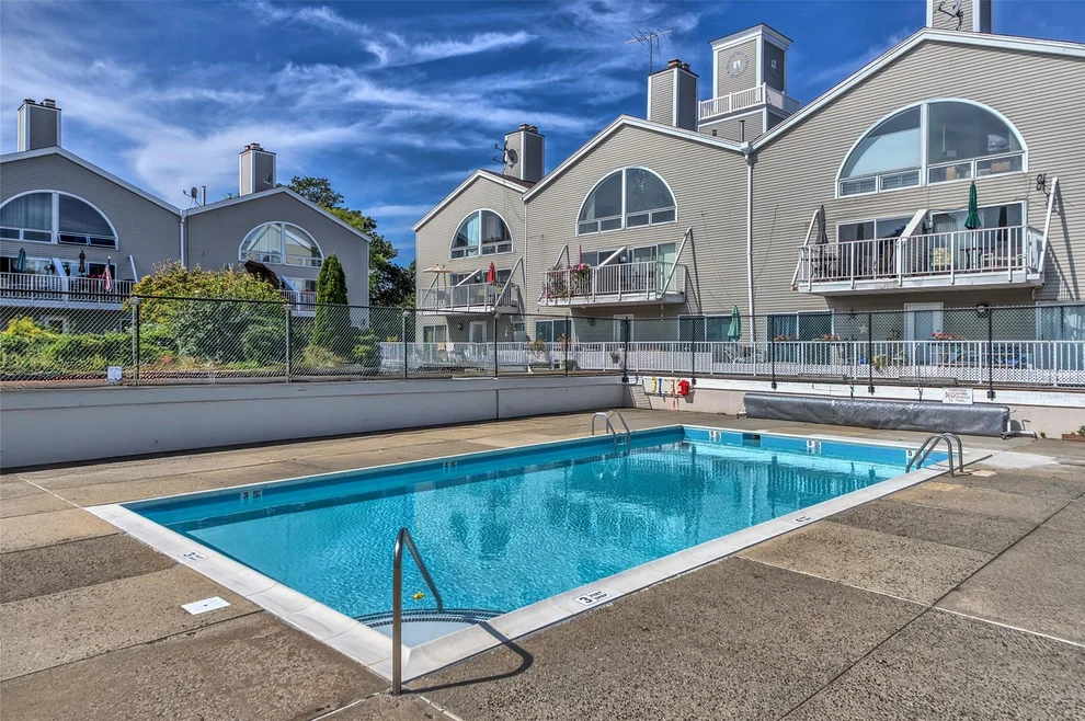 Unit for sale at 26 Deepwater Way, New York, NY 10464