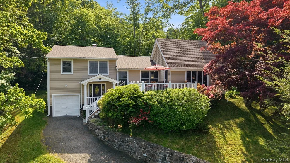Unit for sale at 1839 Allan Court, Yorktown, NY 10598