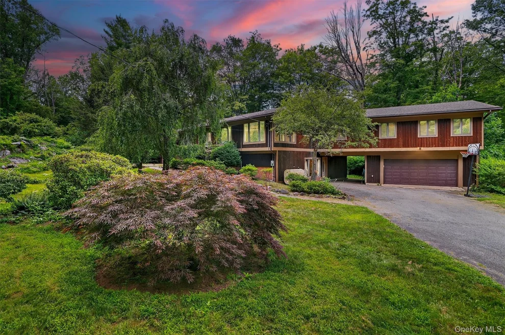 Unit for sale at 4 Cedar Hill Road, North Castle, NY 10506