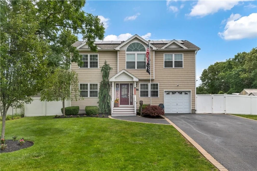 Unit for sale at 80 Manhattan Boulevard, Islip, NY 11752