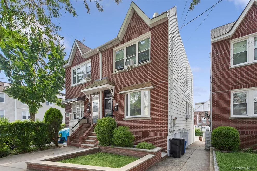 Unit for sale at 3046 Coddington Avenue, New York, NY 10461