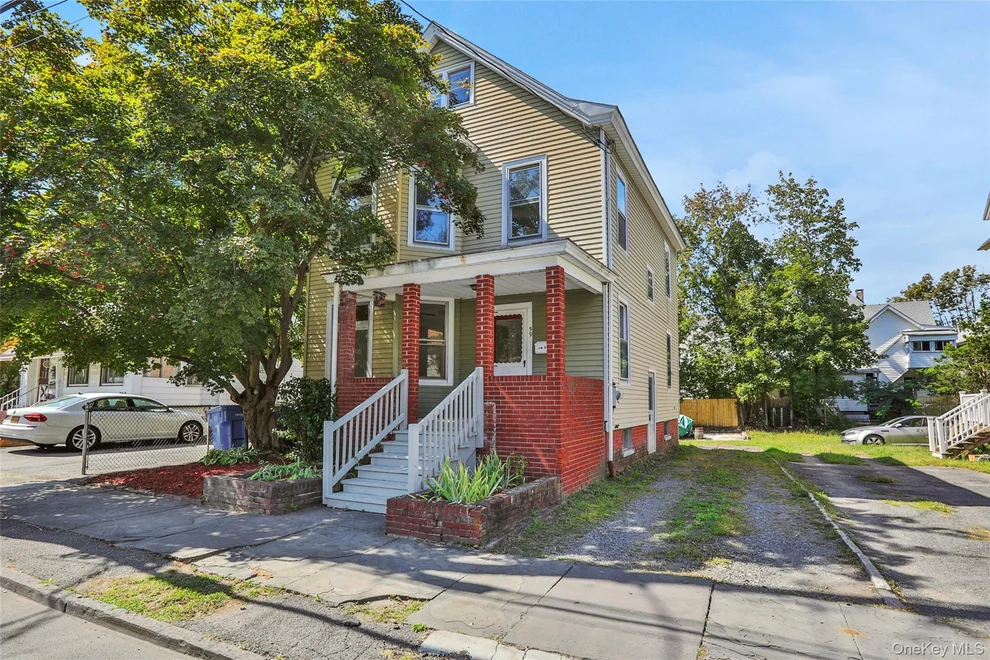 Unit for sale at 59 W Oreilly Street, Kingston, NY 12401