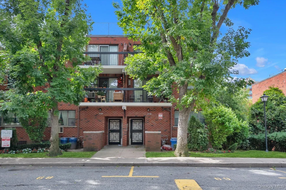 Unit for sale at 71-24 Sutton Place, New York, NY 11365