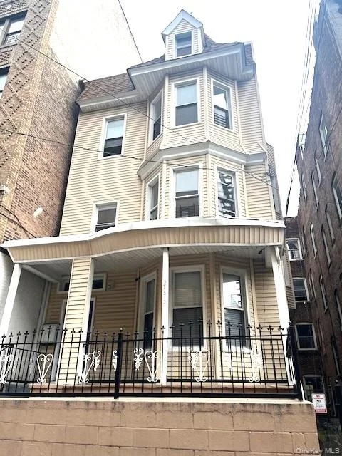 Unit for sale at 2696 Marion, New York, NY 10458