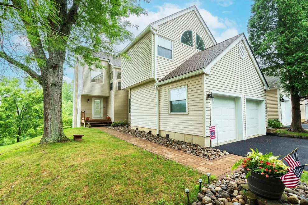 Unit for sale at 8 Skidmore Road, Beekman, NY 12570