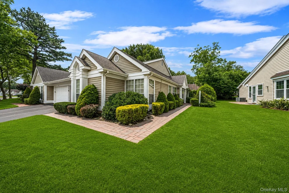 Unit for sale at 276 Glen Drive, Brookhaven, NY 11961