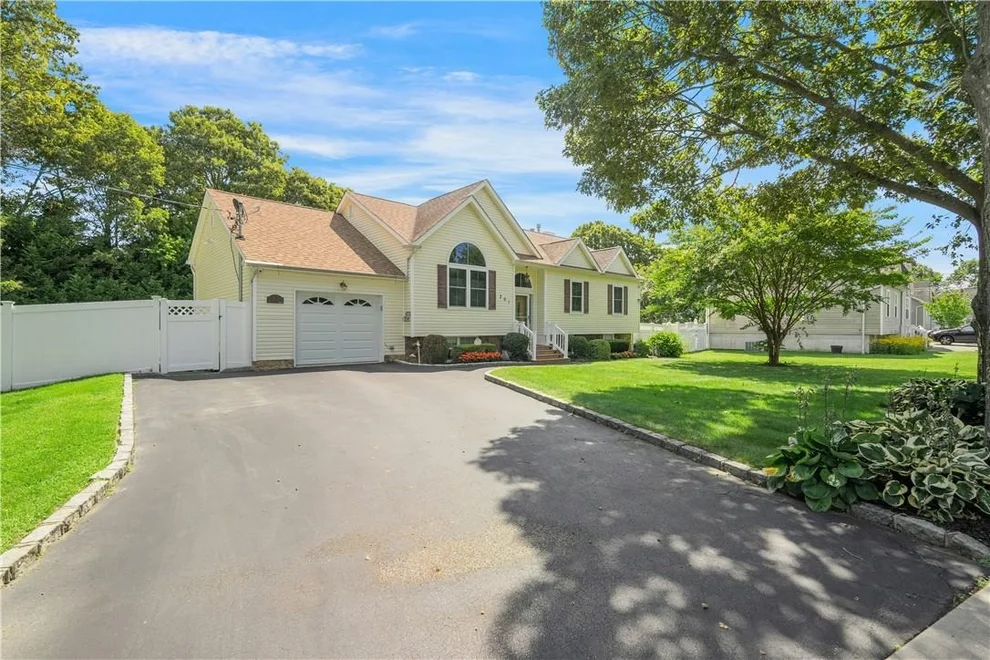 Unit for sale at 201 Rollstone Avenue, Islip, NY 11796