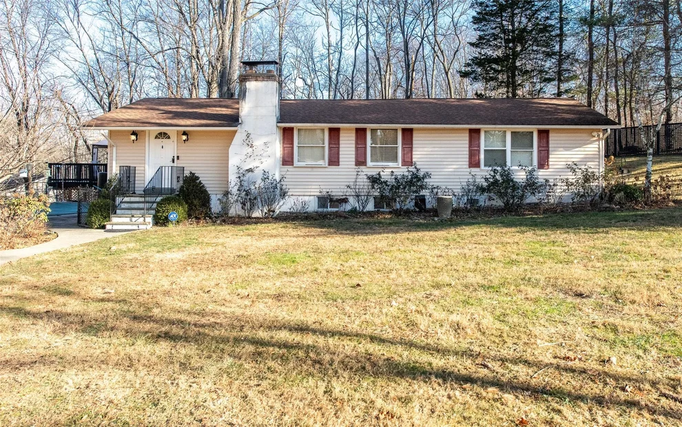 Unit for sale at 5 ONeil Farm Lane, Wappinger, NY 12590