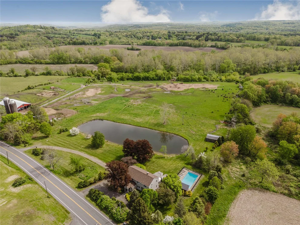 Unit for sale at 2548 State Route 203, Chatham, NY 12184