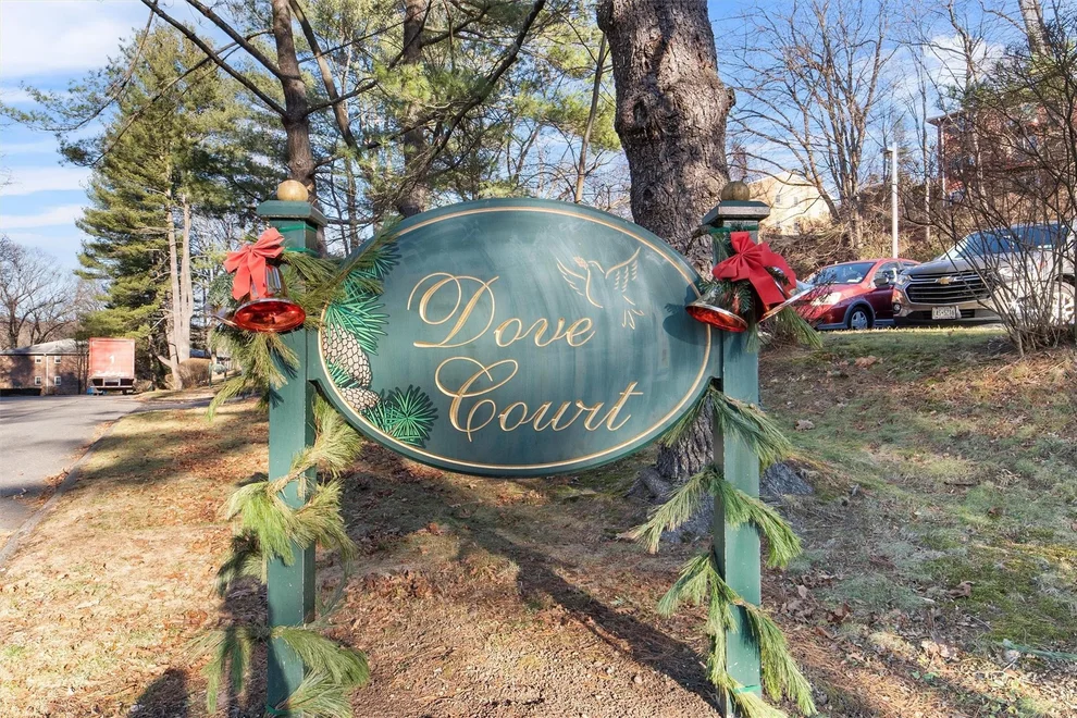 Unit for sale at 7 Dove Court, Cortlandt, NY 10520