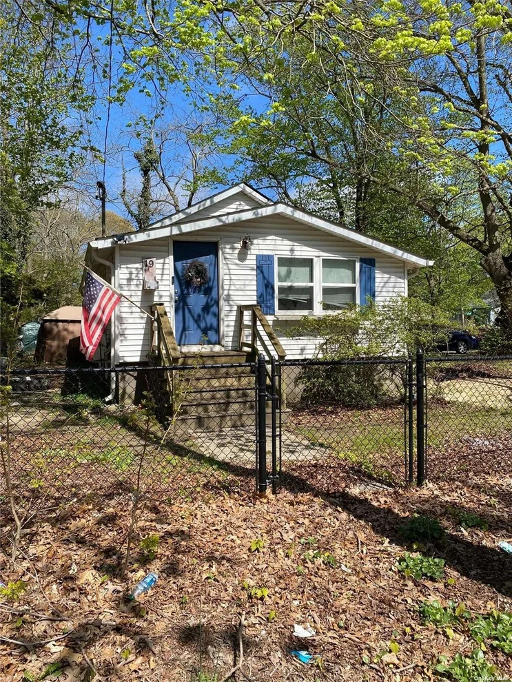 Unit for sale at 19 Grove Road, Brookhaven, NY 11951