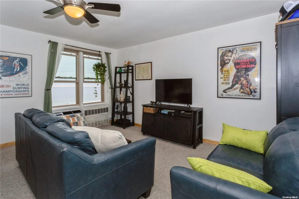 Unit for sale at 560 W Broadway, Long Beach, NY 11561