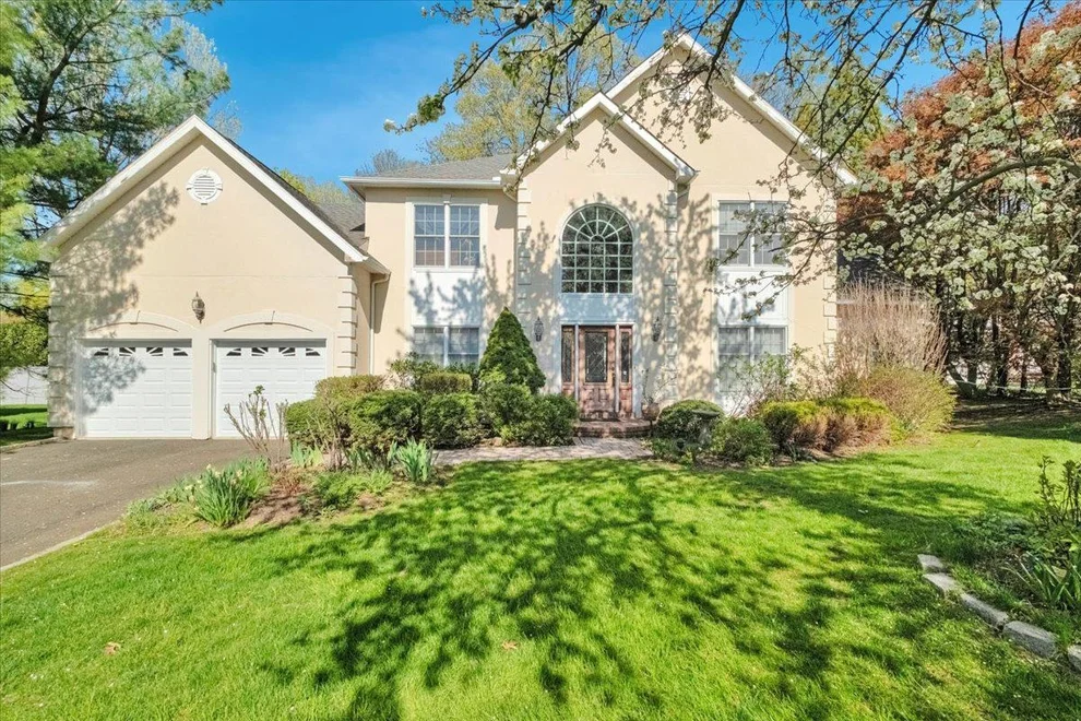 Unit for sale at 30 Sheldon Street, Greenburgh, NY 10502