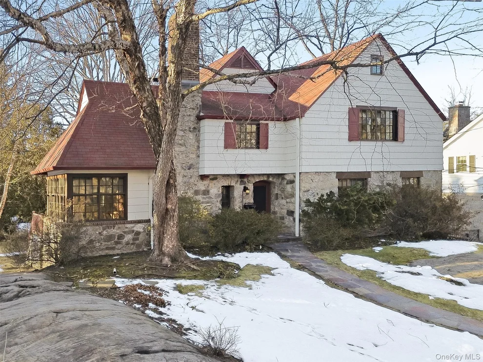 Unit for sale at 65 Howell Avenue, Mamaroneck, NY 10538