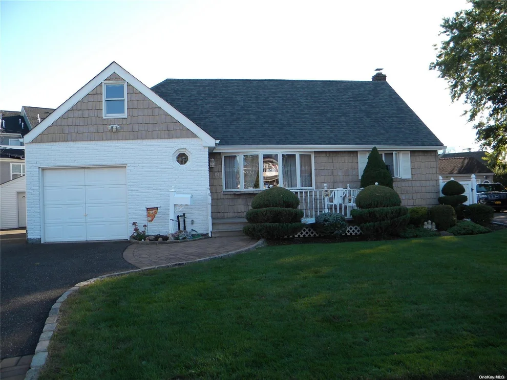 Unit for sale at 86 Lloyd, Hempstead, NY 11554