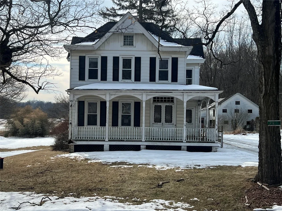Unit for sale at 2819 State Route 207, Hamptonburgh, NY 10916