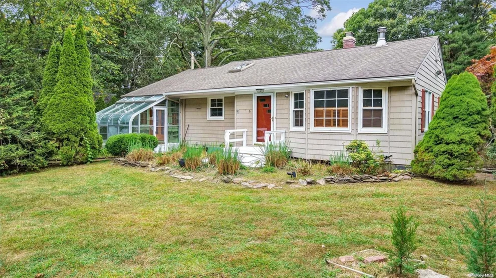Unit for sale at 6 Nassau Road, Southampton, NY 11946