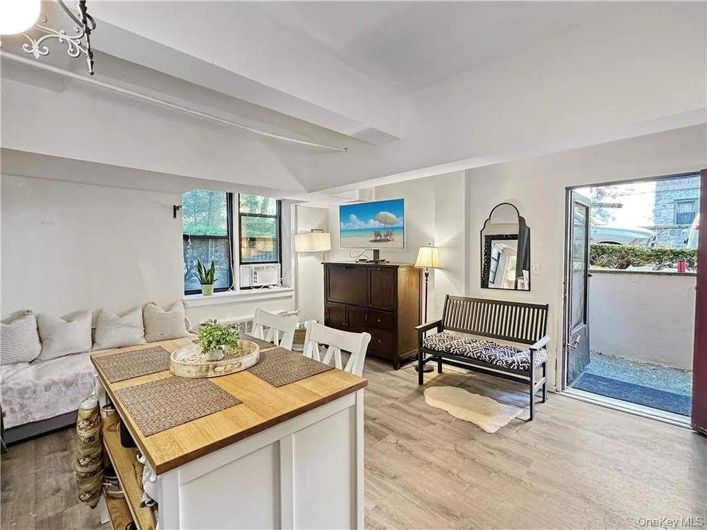 Unit for sale at 10 Franklin Avenue, White Plains, NY 10601