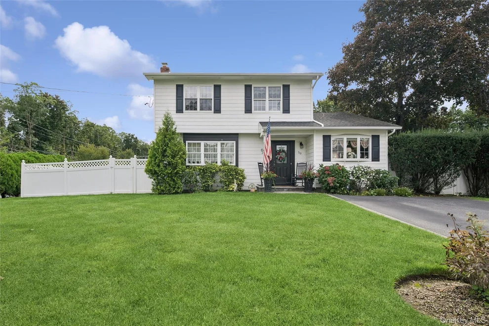 Unit for sale at 50 Plane Tree Lane, Smithtown, NY 11780