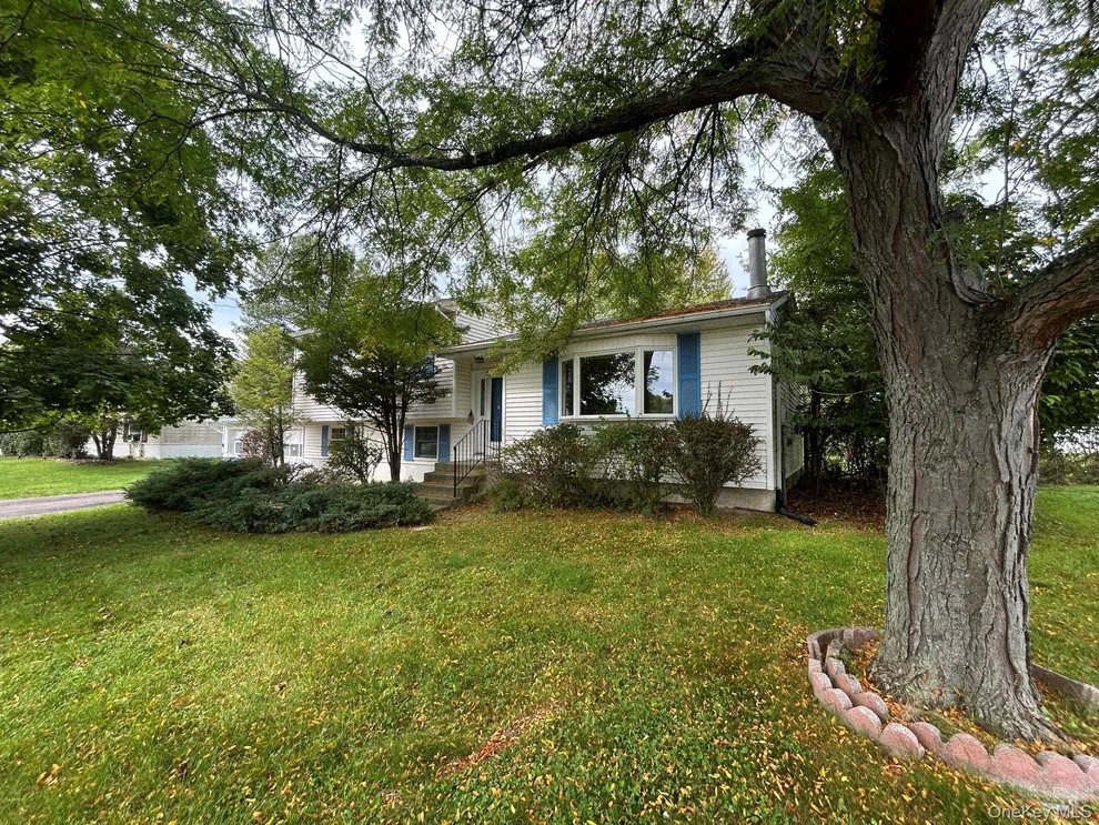 Unit for sale at 6 Pembroke Road, Blooming Grove, NY 10992