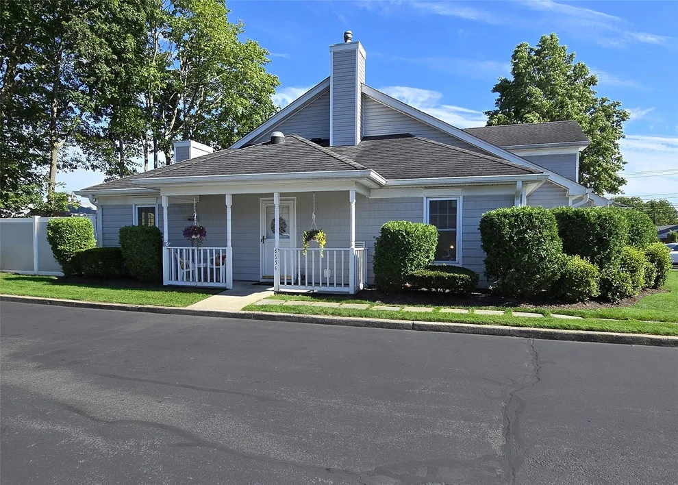 Unit for sale at 865 Church Street, Islip, NY 11716