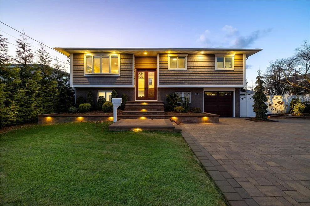Unit for sale at 2422 S Seamans Neck Road, Hempstead, NY 11783